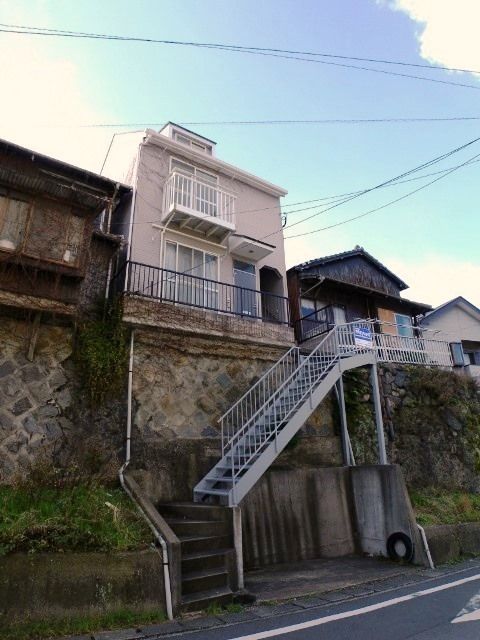 濱崎ハイツの建物外観