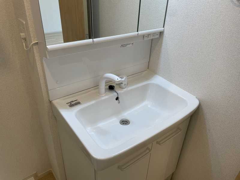 【姫路市梅ケ谷町のアパートの洗面設備】