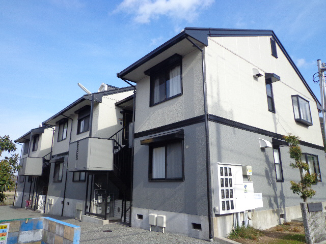 神戸市北区有野町唐櫃のマンションの建物外観