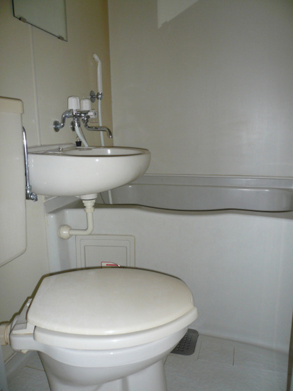 トイレ　※別部屋の写真です