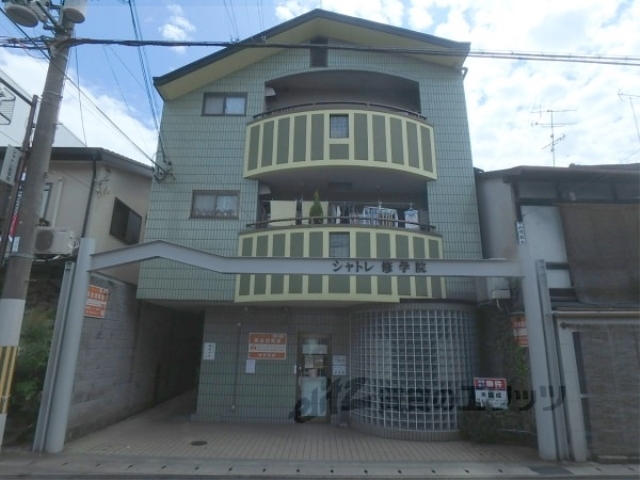 京都市左京区山端森本町のマンションの建物外観