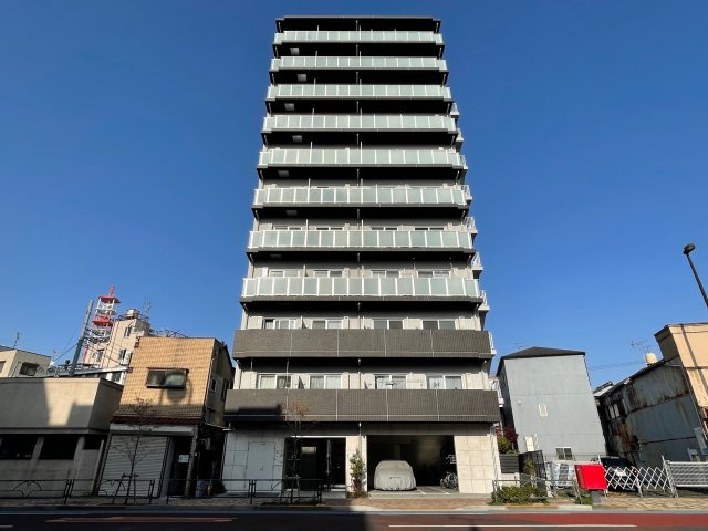 台東区清川のマンションの建物外観
