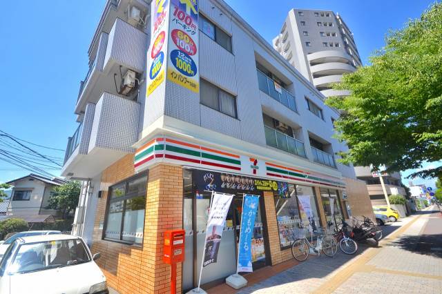 【広島市安佐南区西原のマンションのコンビニ】