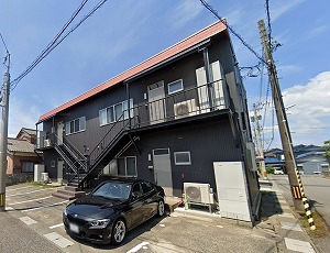 【昭和町パークサイドの建物外観】