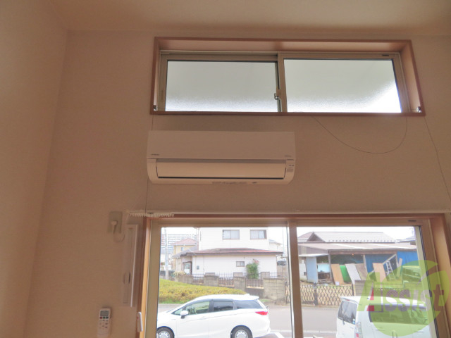 その他設備　エアコンが設置してありますので、寒暖対策もばっちり。