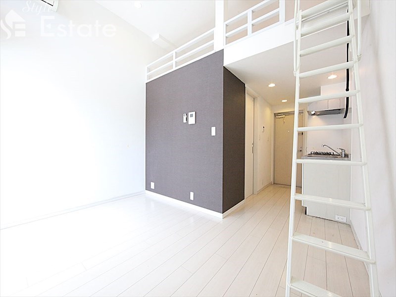 居室・リビング　内装