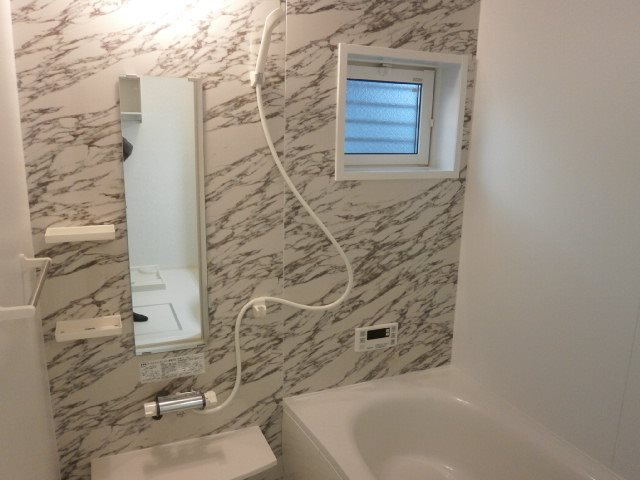 バス・シャワールーム　同型タイプ