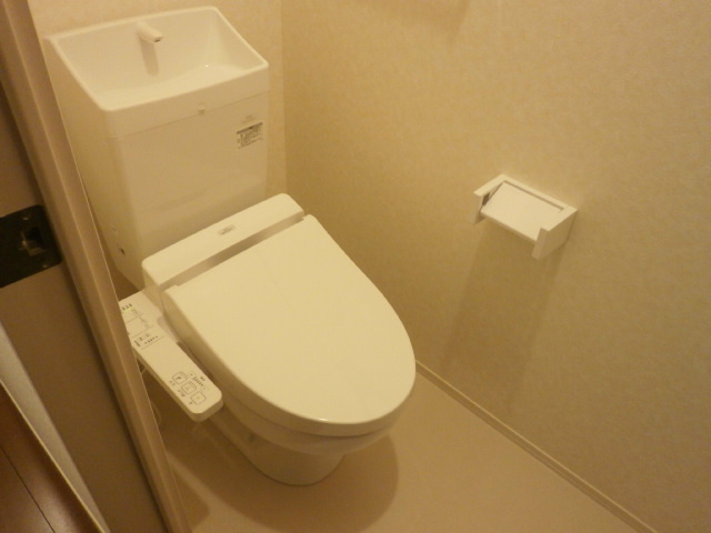 トイレ　同型タイプ