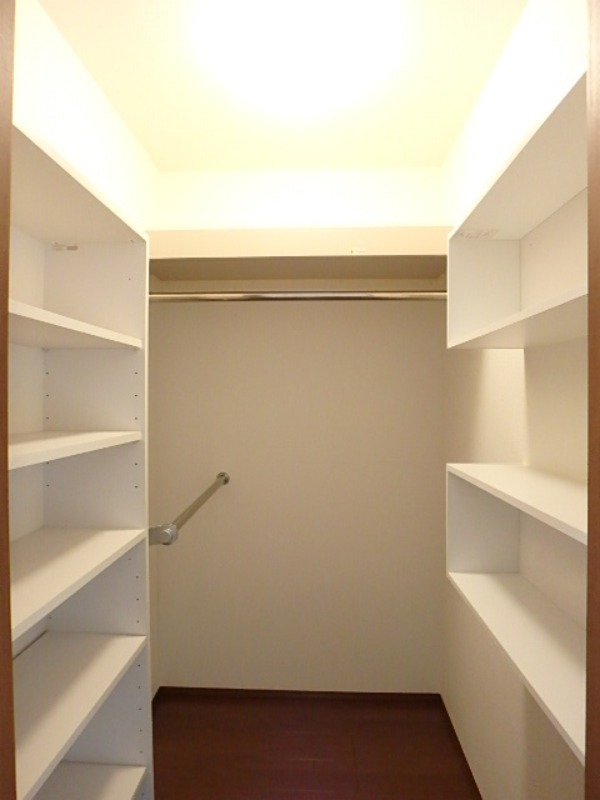 収納　図面と現状に相違がある場合には現状を優先