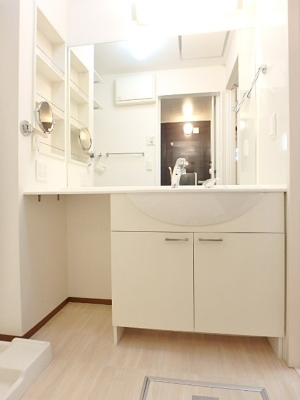 洗面設備　図面と現状に相違がある場合には現状を優先