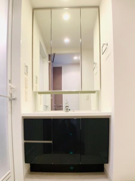 洗面設備　別部屋参考写真