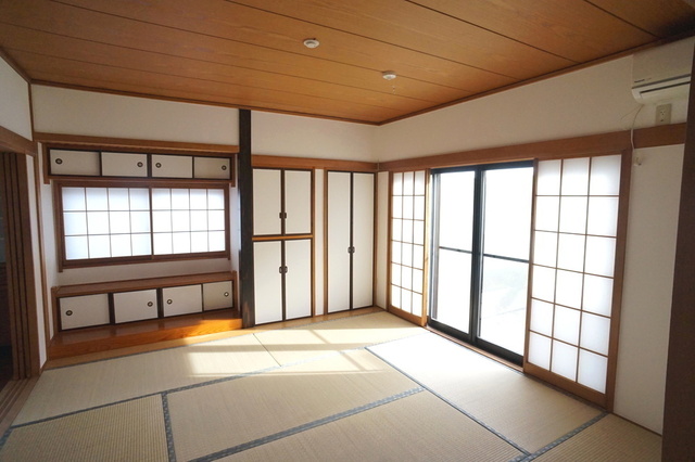 その他部屋・スペース　和室８畳※２０２３年１１月撮影