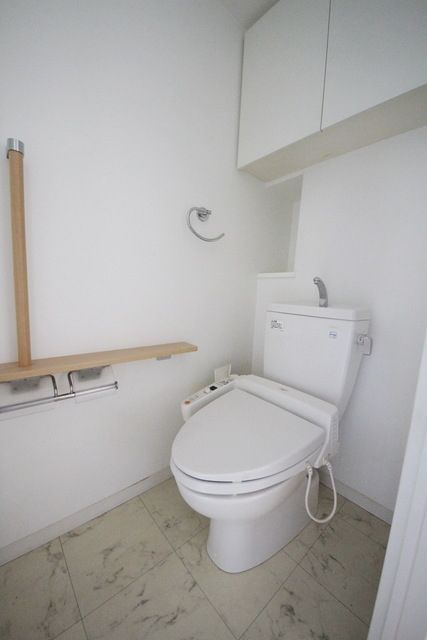 トイレ　★ウィシュレット付きのトイレ★