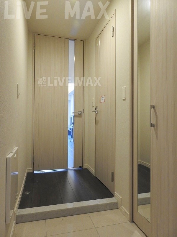 玄関　※写真と異なる場合は現状優先。