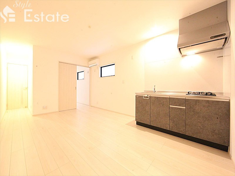 居室・リビング　同仕様写真