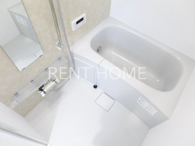 バス・シャワールーム　追い焚き・浴室乾燥機能付き