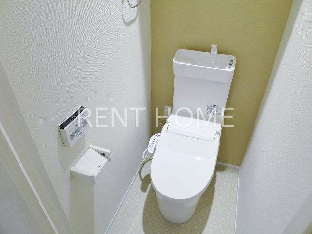 トイレ　ウォシュレット付き