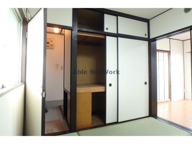 収納　押入れ　503