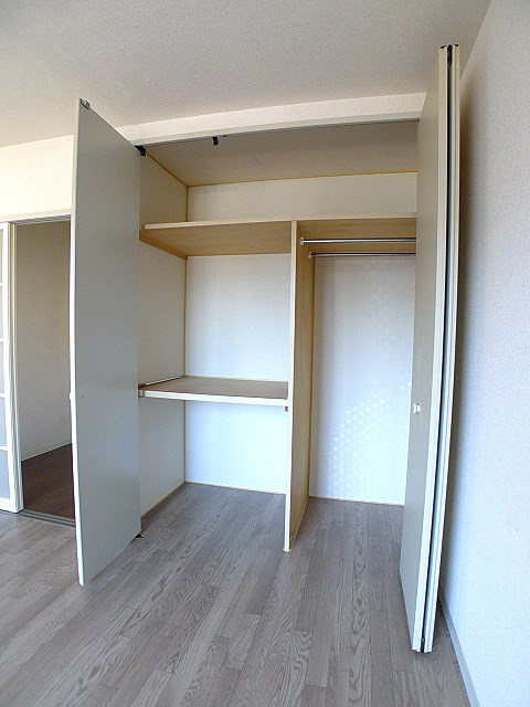 収納　クローゼット