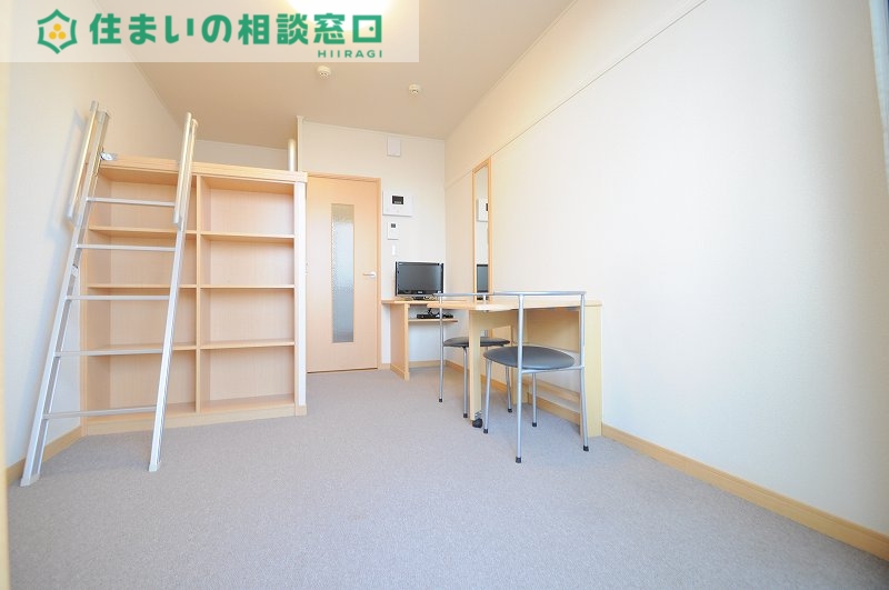 居室・リビング　同タイプ物件の写真です。