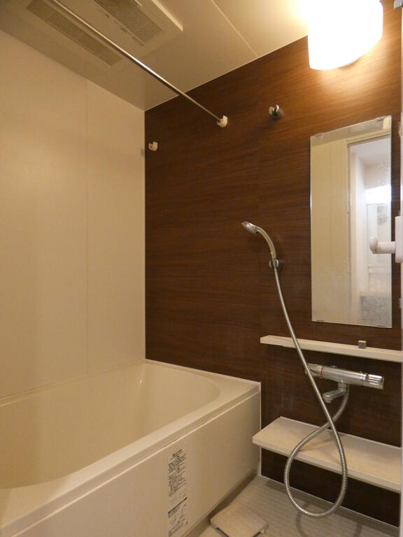 バス・シャワールーム　バス※別部屋参考写真