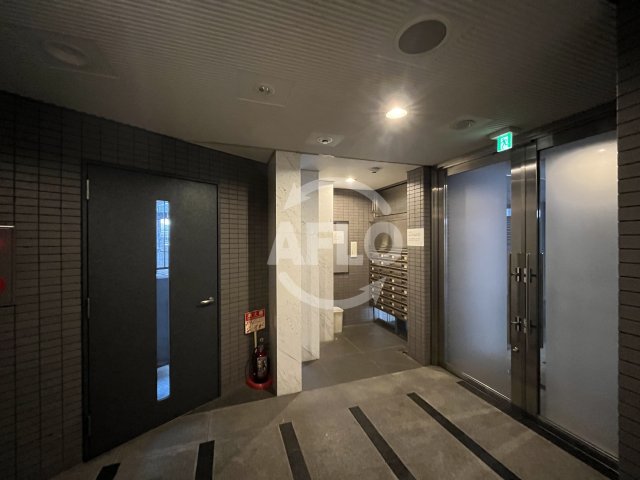 エントランス　アルデール江坂　エントランス