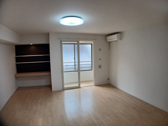 居室・リビング　参考画像です