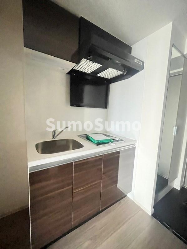 キッチン　コンパクトなキッチンで掃除もラクラク