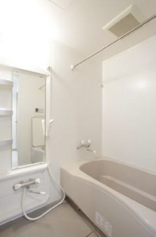バス・シャワールーム　日々の暮らしに欠かせないお風呂です