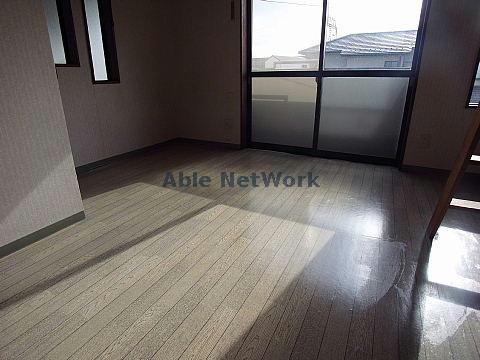 居室・リビング　居室