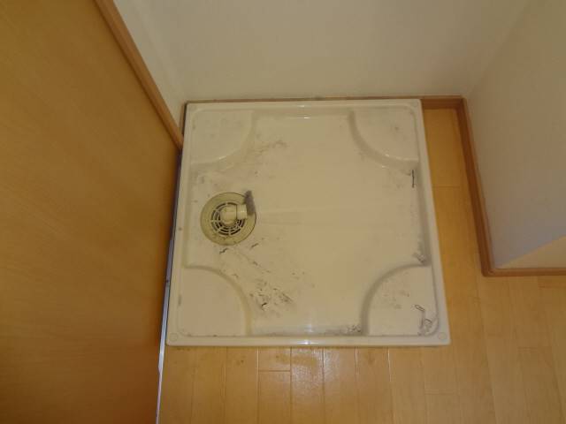 その他設備　洗濯機置場