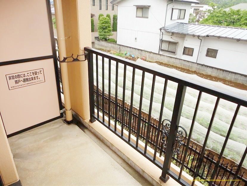 バルコニー　※同仕様写真