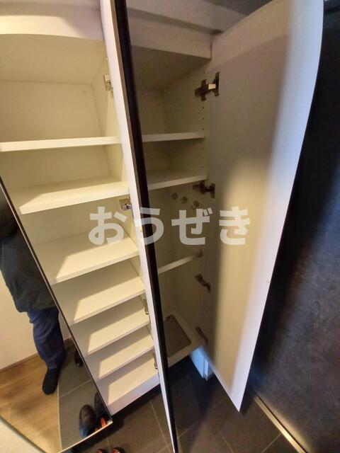 収納　※同仕様参考写真