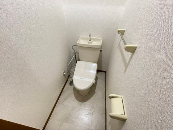トイレ　※別部屋の写真です