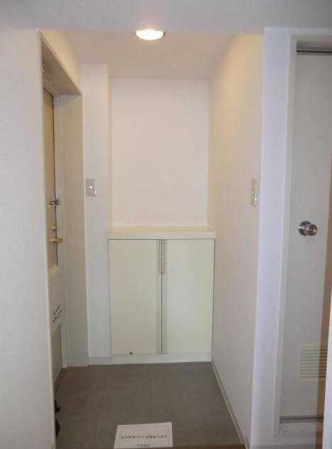玄関　同マンション別部屋参考