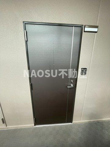 玄関　シンプルで使いやすい玄関です