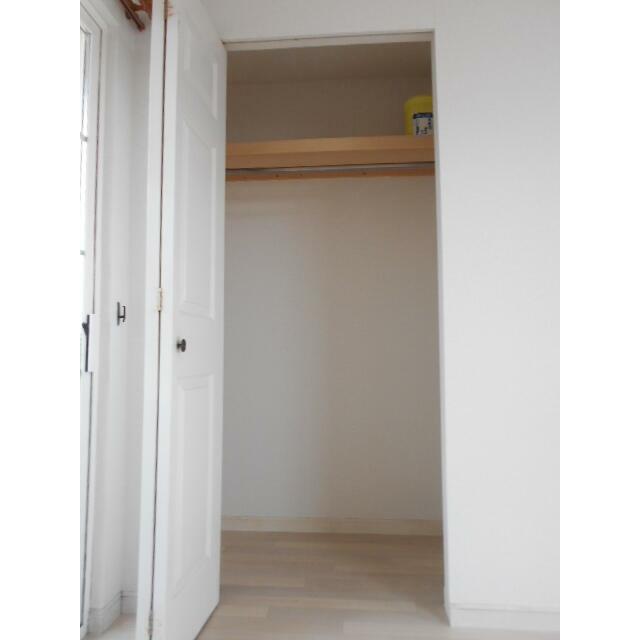 収納　参考写真（同物件別部屋）