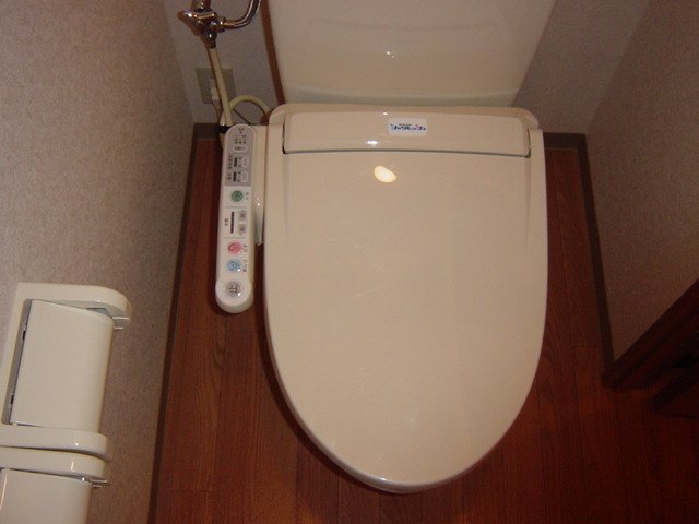 トイレ　シャワレッシュ