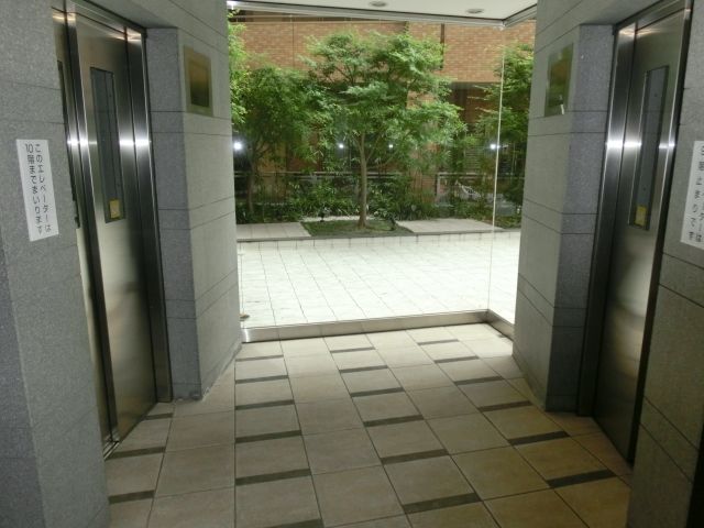 その他共有部分　エレベーター2基