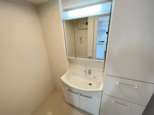 洗面設備　※同建物別部屋のお写真です