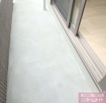 バルコニー　同施工会社・同型モデルの室内です。（参考写真・イメージ写真）
