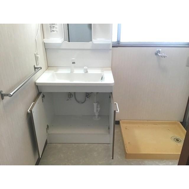 洗面設備　洗髪洗面化粧台