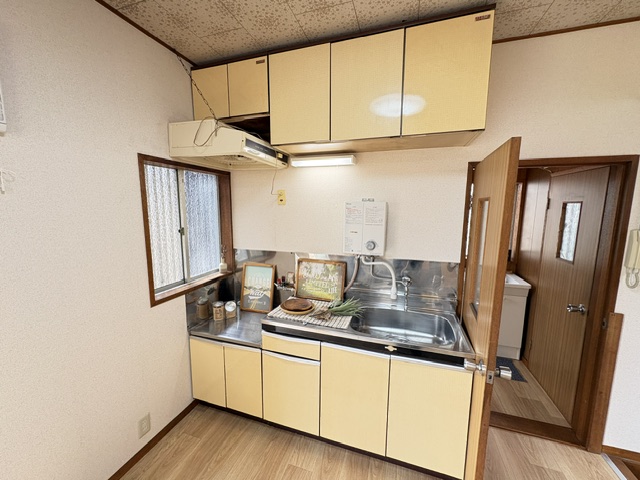 滝川台2丁目戸建のキッチン写真