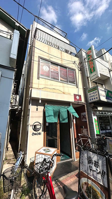 建物外観　駅近の好立地物件！