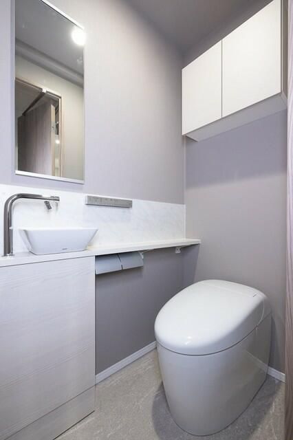 トイレ　写真は同タイプ住居です。