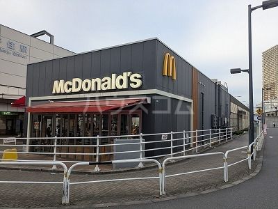 飲食店　マクドナルド南千住駅店（飲食店）まで673m
