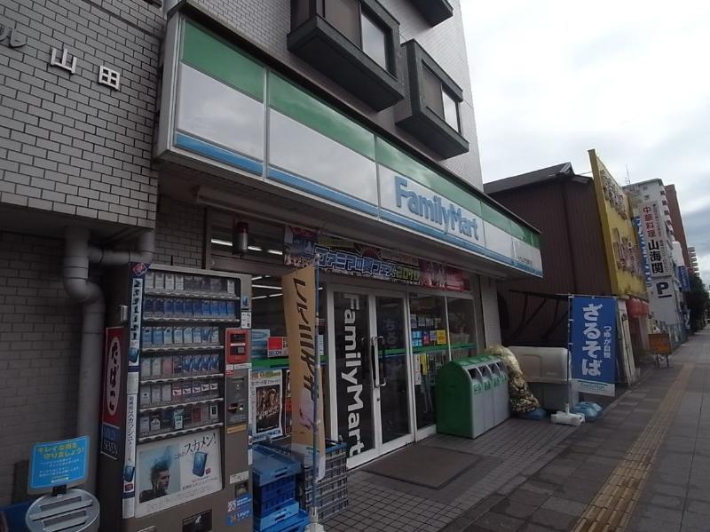 コンビニ　ファミリーマート ナカムラ伝馬町店（コンビニ）まで145m