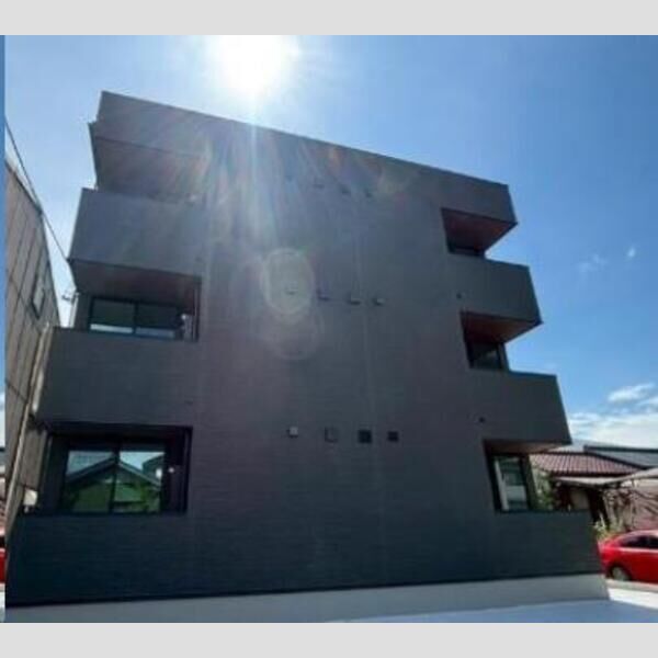 建物外観　建物外観