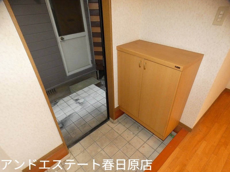 ＪＲ鹿児島本線 春日駅 徒歩10分 2階建 築40年の玄関写真