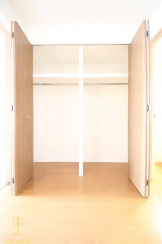 収納　レジュールアッシュ梅田アクシア